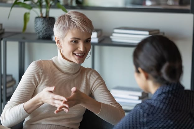 Employee counseling: counselor talking to an entrepreneur